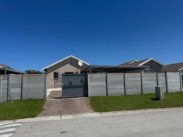 2 Bedroom Property for Sale in Parsonsvlei Eastern Cape